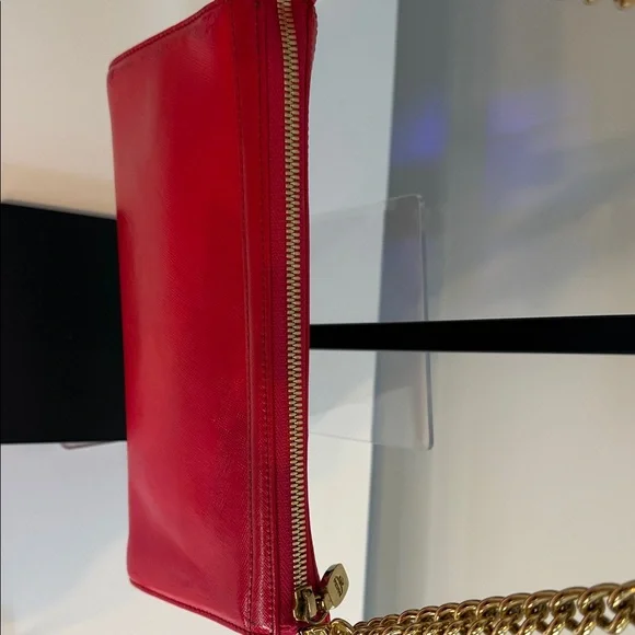 MCM Red Leather Shoulder Bag with Gold Chain - Picture 7 of 16